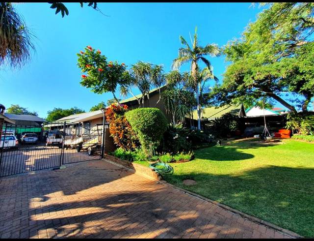 5 BEDROOM HOUSE FOR SALE IN WONDERBOOM